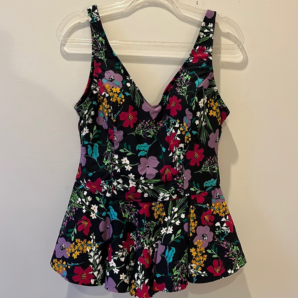 Sea angel NEW floral peplum swim top plus 1X